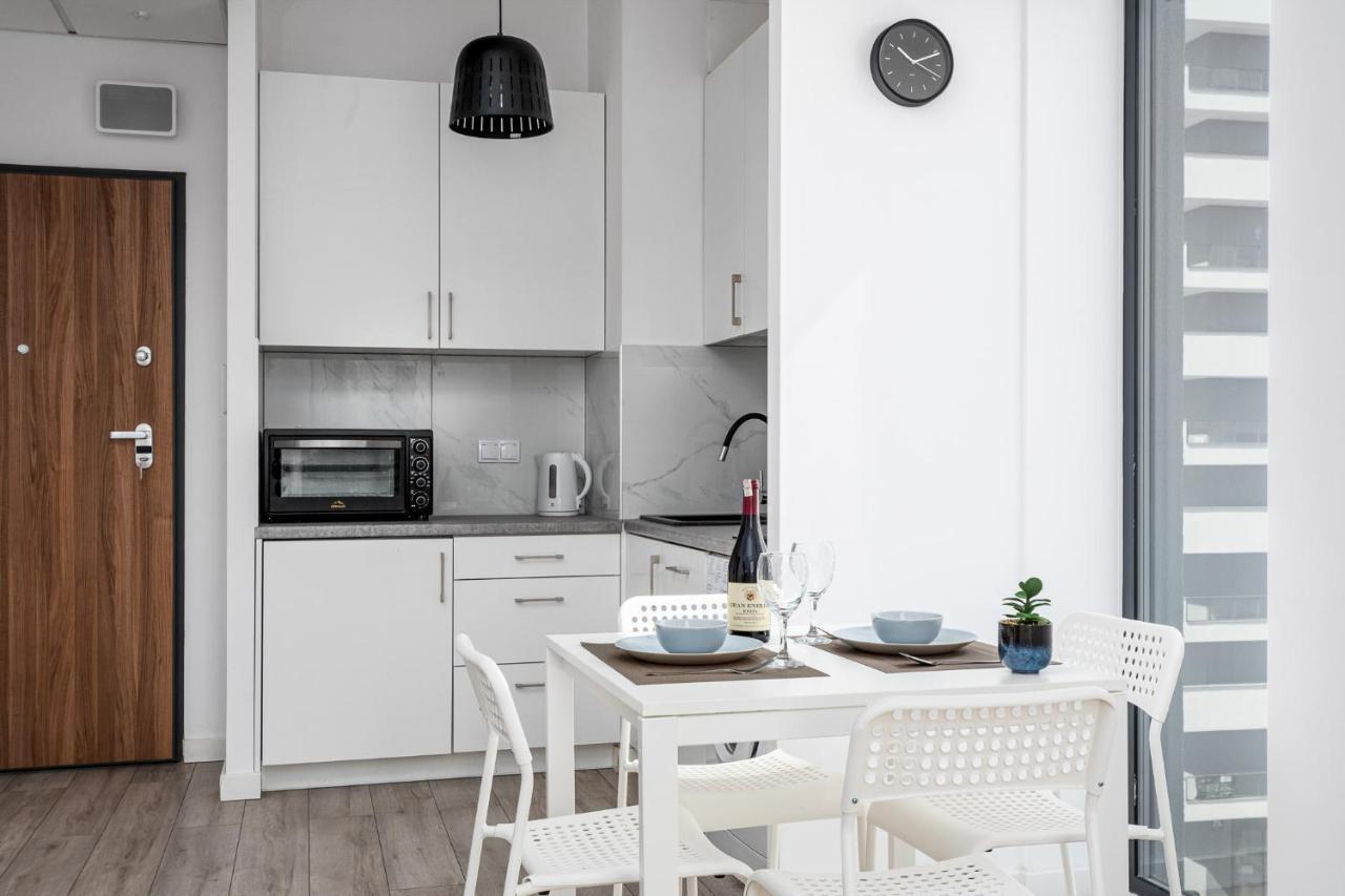 Apartament Ks Wola Prymasa 407 Apartment Warsaw Exterior photo